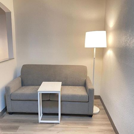 Spark By Hilton Galveston Bagian luar foto